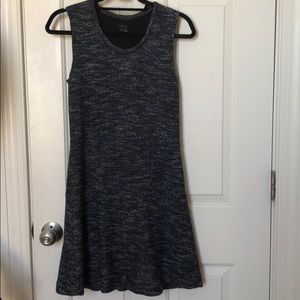 Theory boucle / wool got and flare dress !